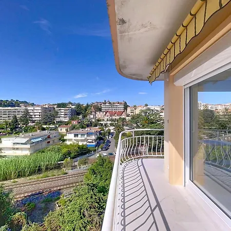 Emplacement Et Vue Exceptionnels 24l Fer Apartamento *