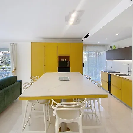 Emplacement Et Vue Exceptionnels 24l Fer Apartment Cannes