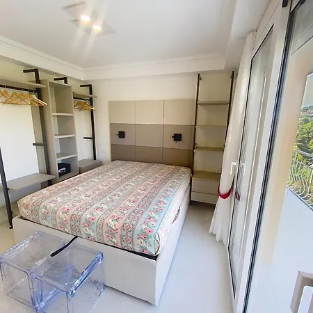 Emplacement Et Vue Exceptionnels 24l Fer Apartment Cannes